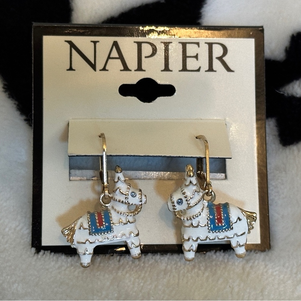 Napier llama earrings NWT